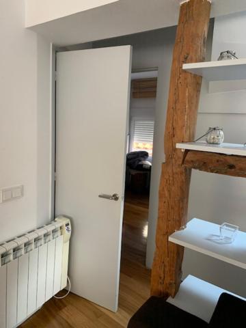 Impresionante Apartamento En Malasana Madrid Exteriör bild
